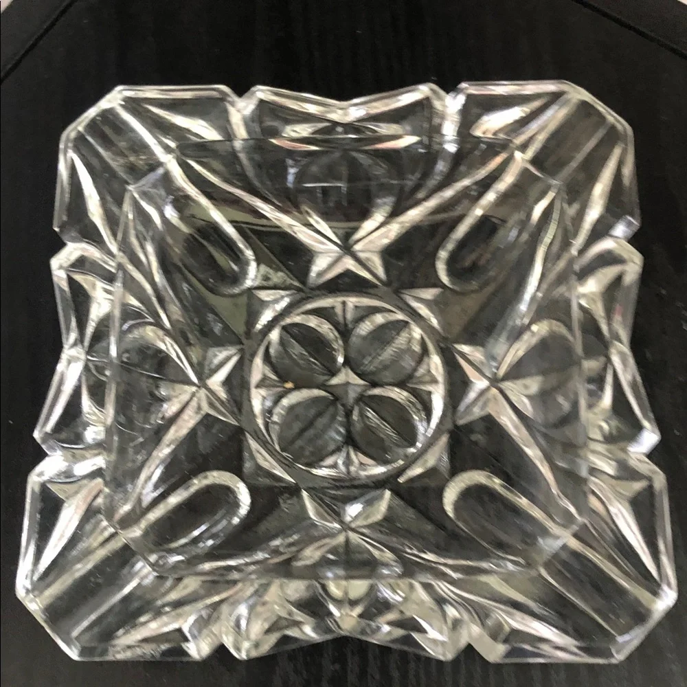 VTG Clear crystal Glass Decorative Trinket Dish - Elegant Accent ashtray